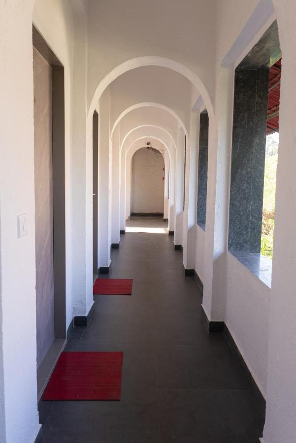 Girivihar Holiday Club - Pure Veg Lonavala Exterior foto